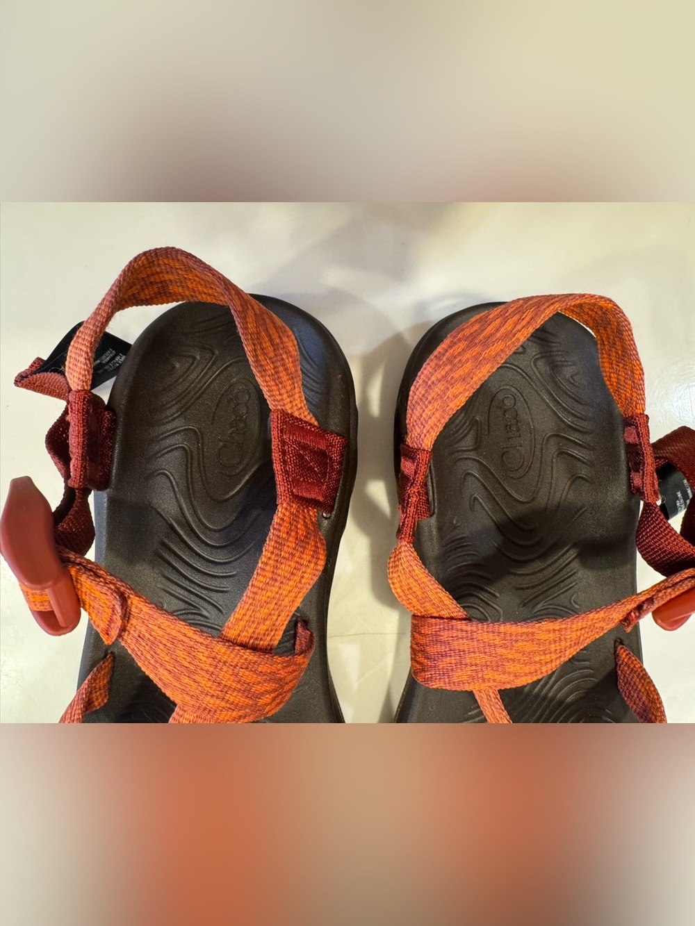 Women’s Chaco Shoes - Size 8 - Picture 4 of 5